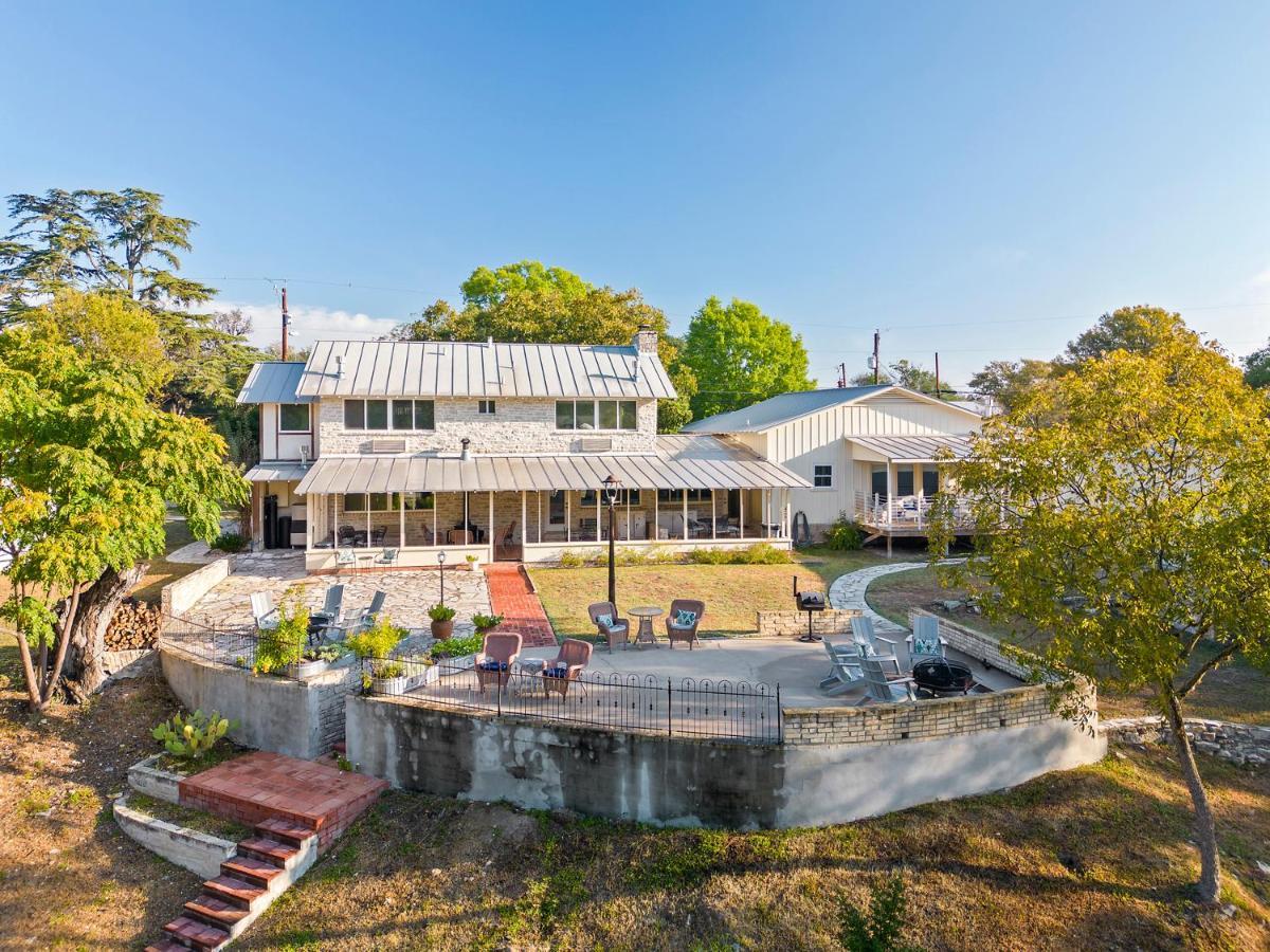 The Meyer Hotel 康福特 外观 照片